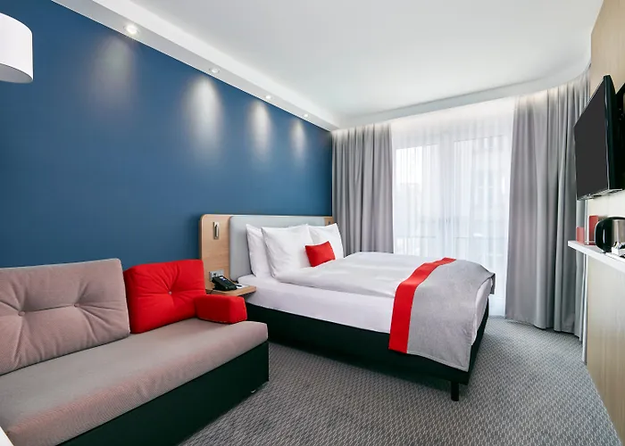 Holiday Inn Express - Berlin - Alexanderplatz, an IHG Hotel